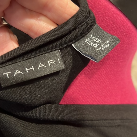 TAHARI TUNIC SZ 1X😁 #1517 - Picture 4 of 6